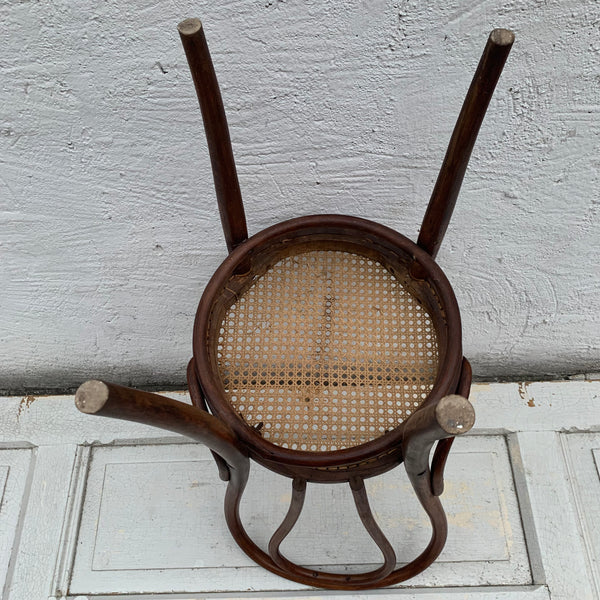 Thonet Stuhl No. 18