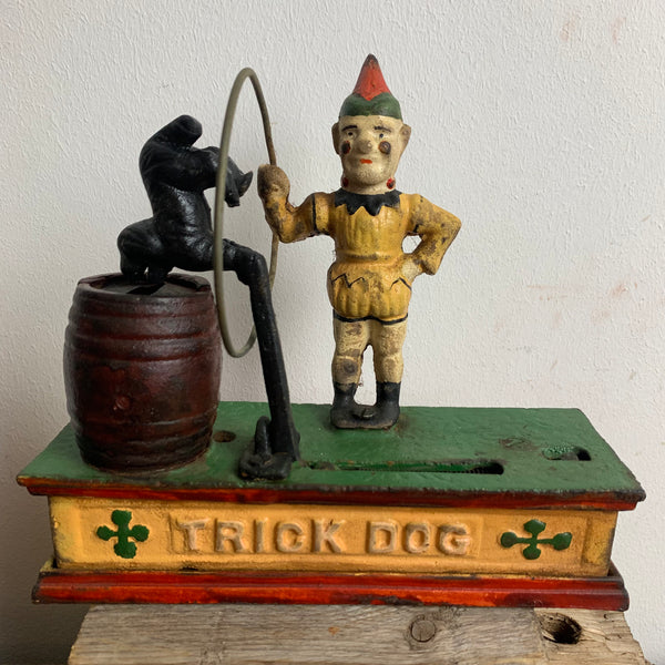 Antike mechanische Spardose aus Gusseisen Trick Dog