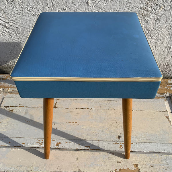 Mid Century Hocker aufklappbar