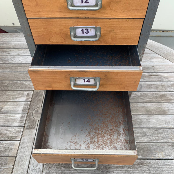 Vintage Schubladenschrank