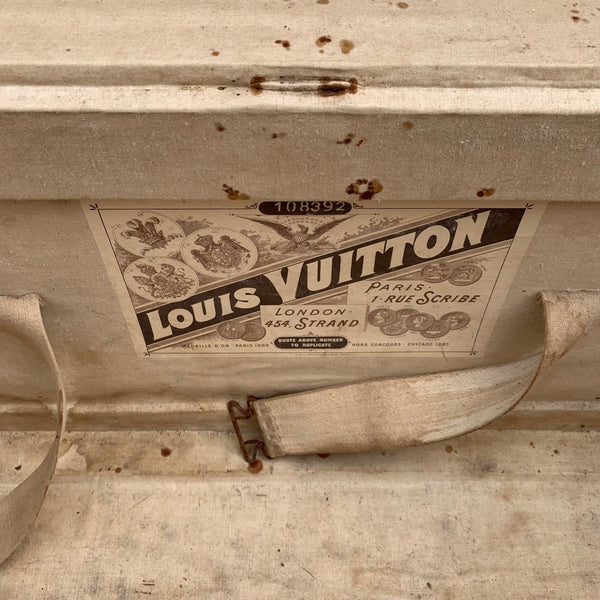Antike Louis Vuitton Truhe