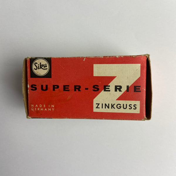 1. Ausführung von Siku V-Serie V285 Porsche Carrera 906 in Silber OVP