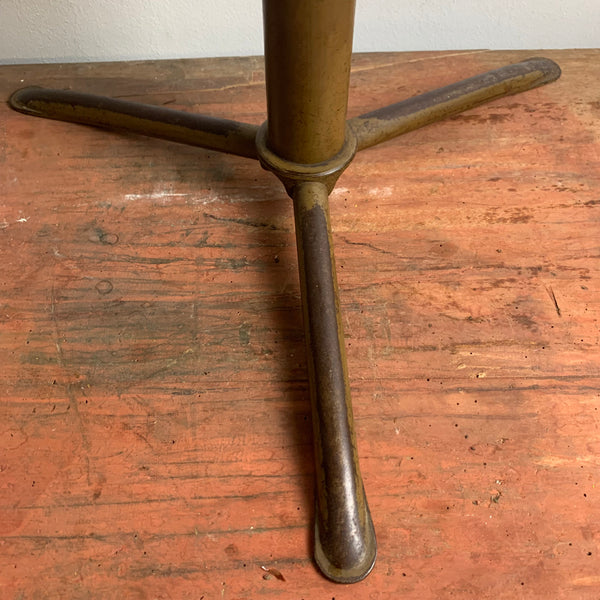Industrieller Drehhocker