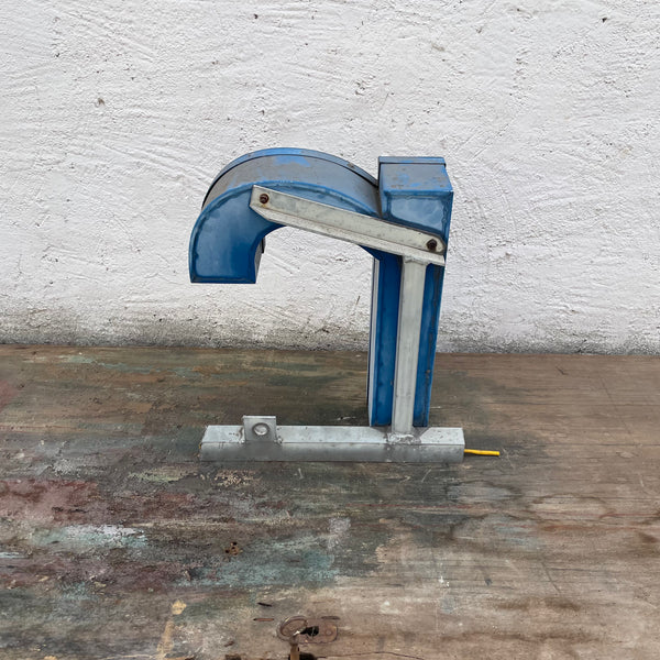 Vintage Leuchtbuchstabe r