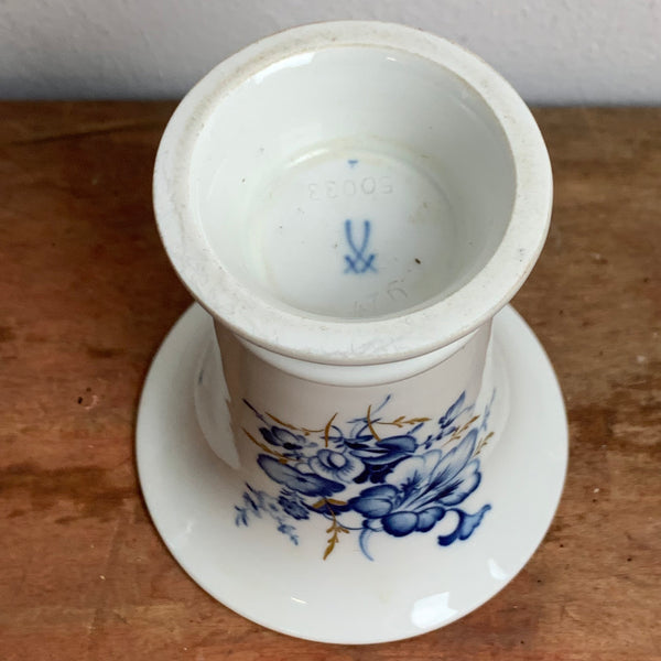 Trichtervase mit blauem Blumendekor von Meißen