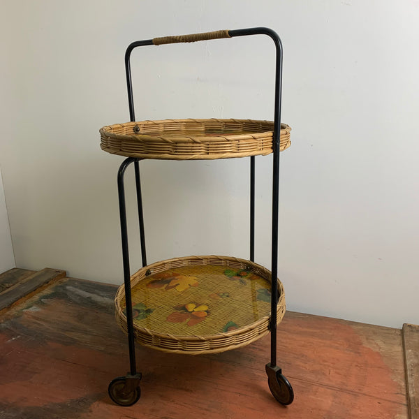 Mid Century Bar Servierwagen aus Rattan in String Design
