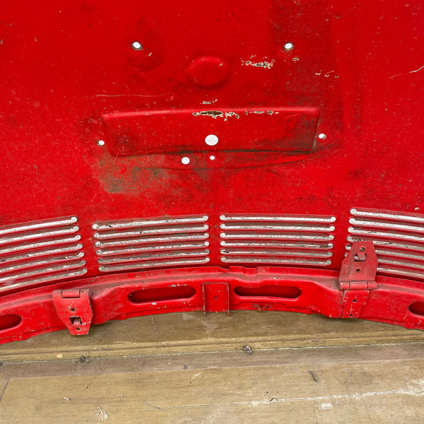 VW Käfer Motorhaube mit Schlitzen