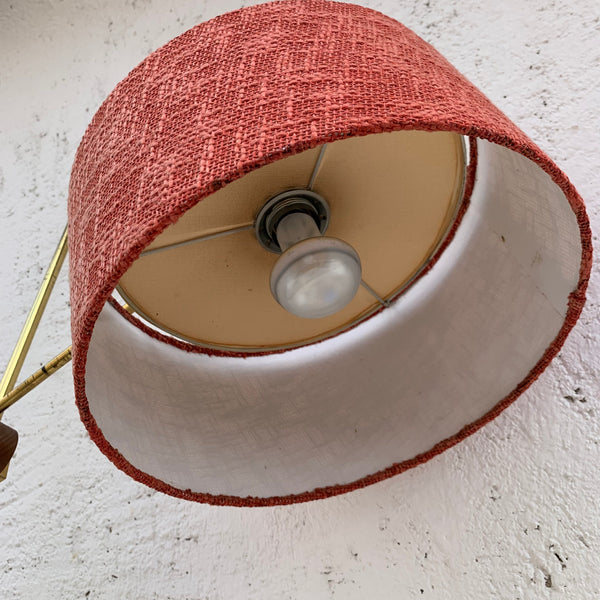 Stylische Mid Century Stehlampe