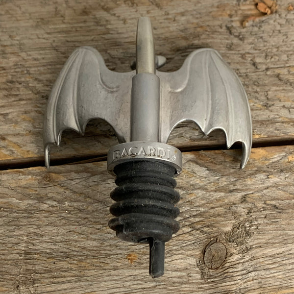 Bacardi Rum Ausgießer Fledermaus