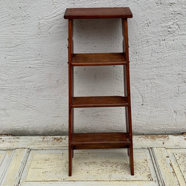 Vintage dekorative Trittleiter aus Holz