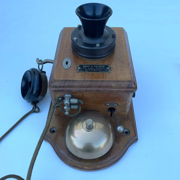 Antikes Wandtelefon
