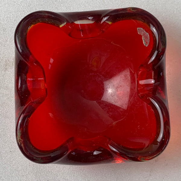 Murano Aschenbecher in rot