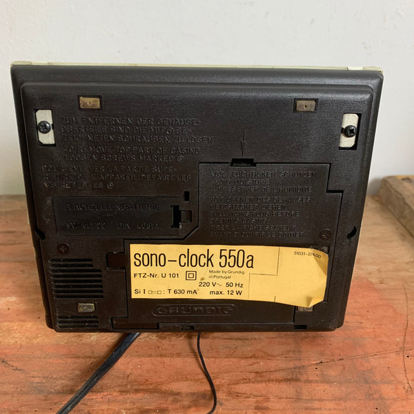 Vintage Sono Clock 550a von Grundig