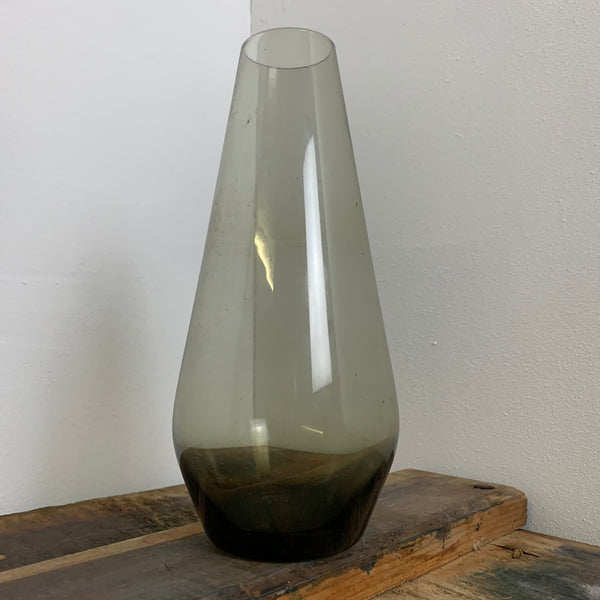Vintage Turmalin Vase von Wilhelm Wagenfeld für WMF