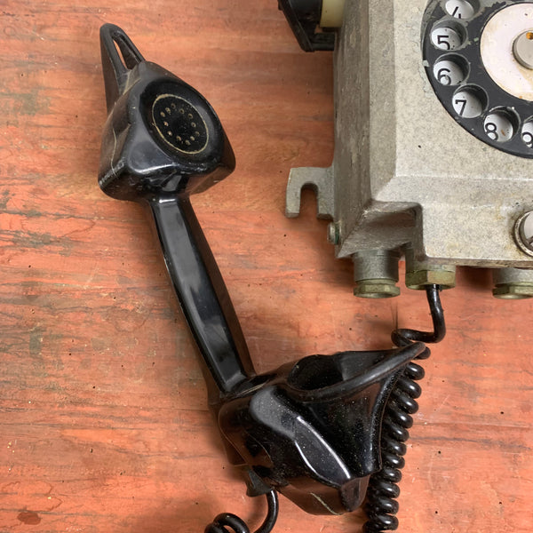 Industrielles antikes Bunker Telefon