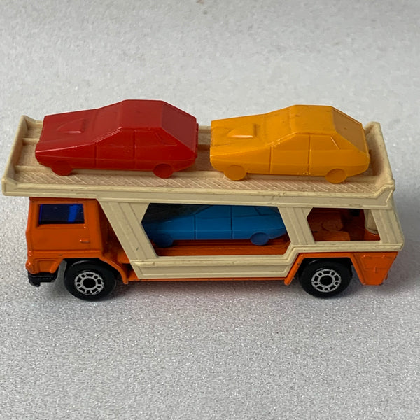 Matchbox Superfast No. 11 Car Transporter