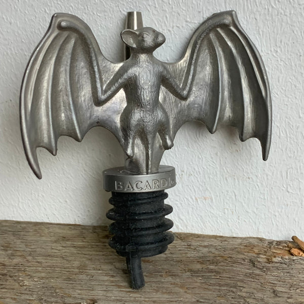 Bacardi Rum Ausgießer Fledermaus
