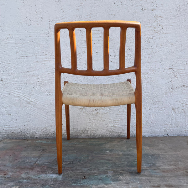 Teakholz Stuhl Modell 83 von Niels O. Møller