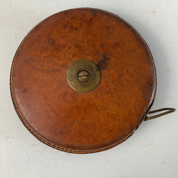 Vintages Maßband aus Leinen und Leder