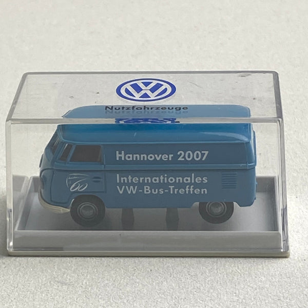 VW Bus von Brekina Hannover 2007 Internationales VW-Bus-Treffen