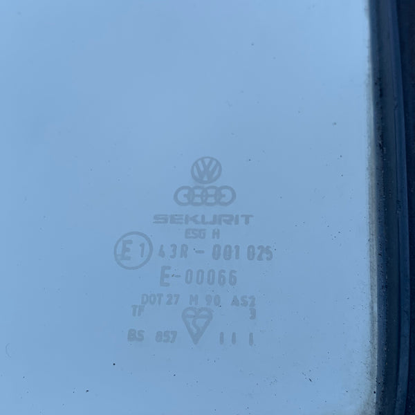 Satz VW T3 Dreiecksfenster rechts und links mit Dichtung