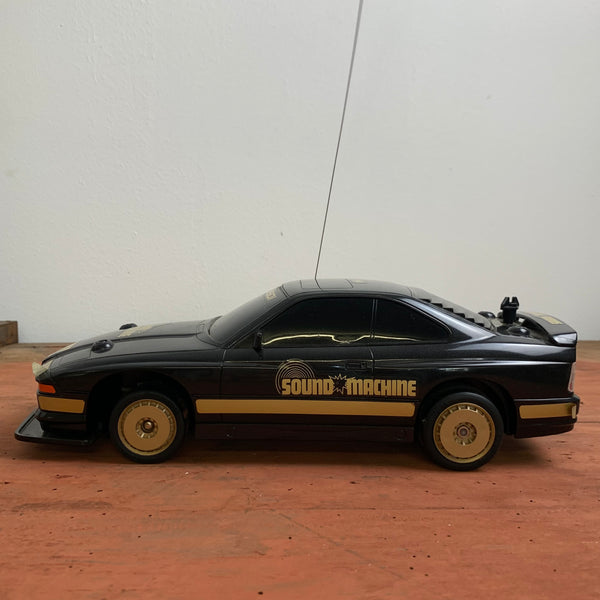 BMW 850i Sound Machine von Nikko