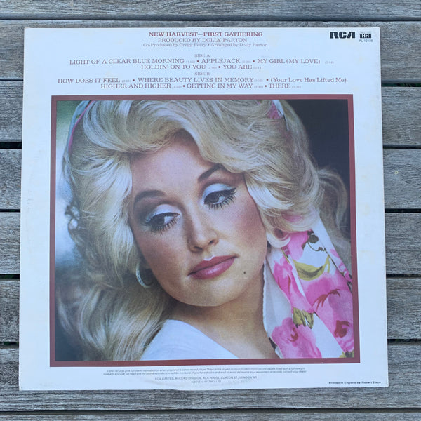 LP Dolly Parton New Harvest First Gathering