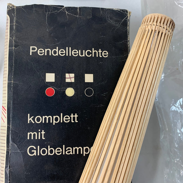 Vintage Pendelleuchte komplett mit Globelampe 70s OVP