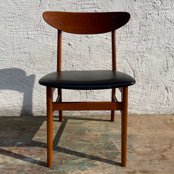 Dänischer Teakholz Stuhl Modell No. 210 von Farstrup Møbler