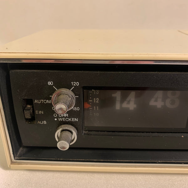 Klappzahlenwecker Radio Digita 24 der Marke Blaupunkt