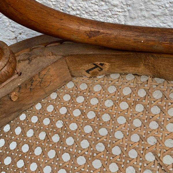 2 Antike Stühle von Thonet No. 221
