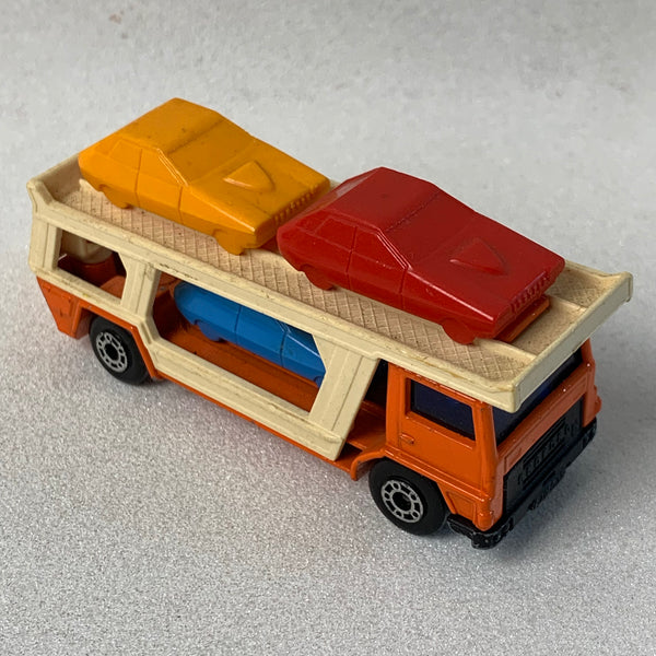 Matchbox Superfast No. 11 Car Transporter