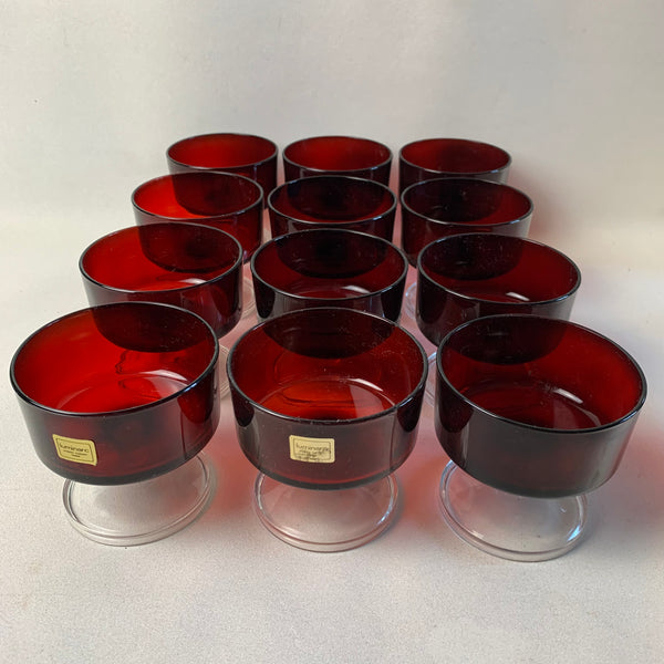 12 Luminarc Gläser in rubinrot