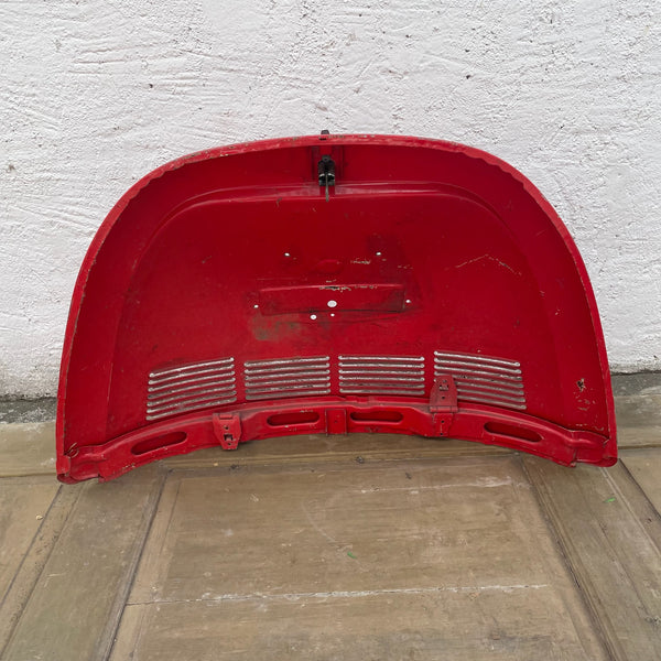 VW Käfer Motorhaube mit Schlitzen