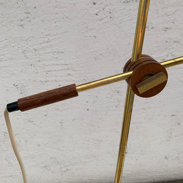 Stylische Mid Century Stehlampe