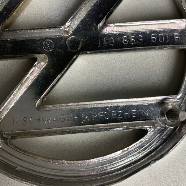 Auto Emblem VW