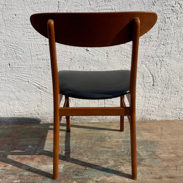 Dänischer Teakholz Stuhl Modell No. 210 von Farstrup Møbler