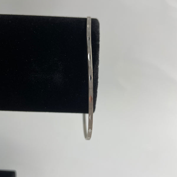 Eleganter Weißgold Armreif von FBM