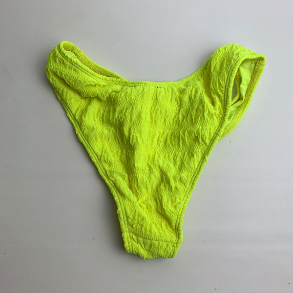 Charity Verkauf Bikini von Elena Miras aus dem Dschungelcamp 2020