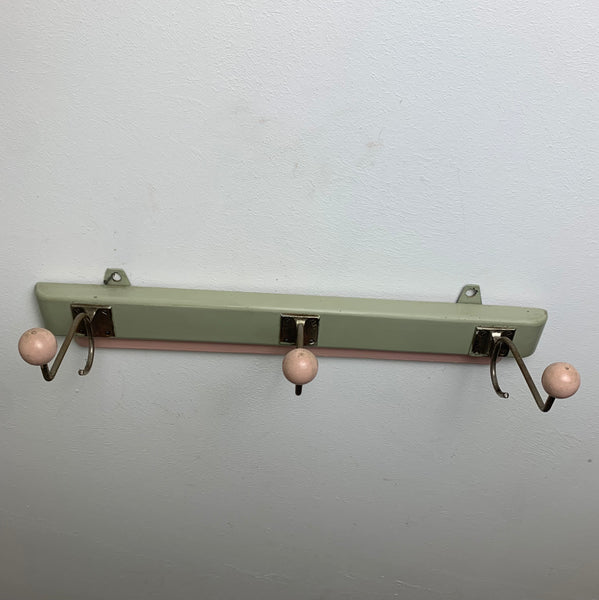 Vintage Garderobe