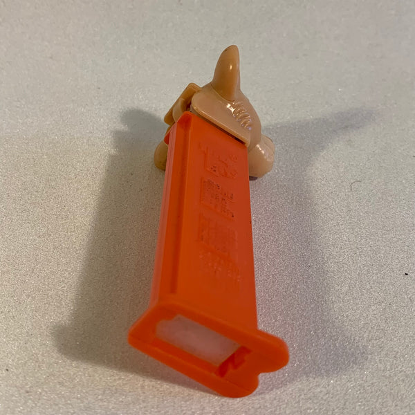 PEZ Nala orange