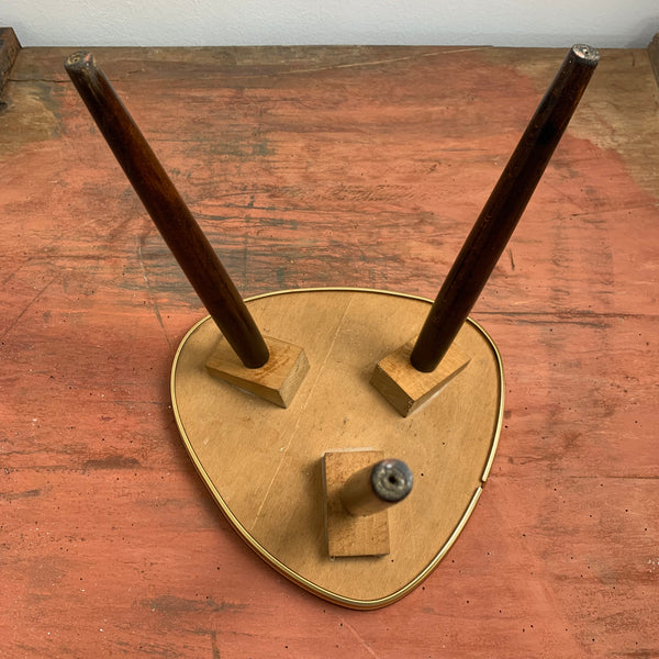 Kleiner Nierentisch / Hocker 50er Jahre