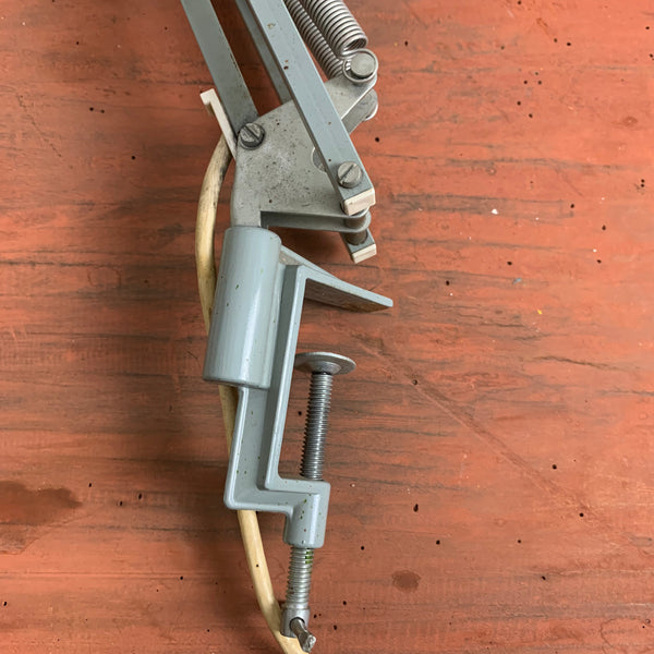 Vintage Arbeitsleuchte mit Gelenkarm