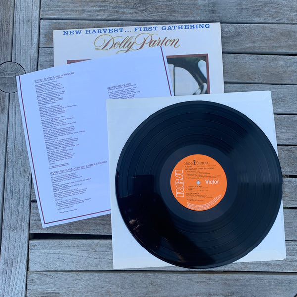 LP Dolly Parton New Harvest First Gathering