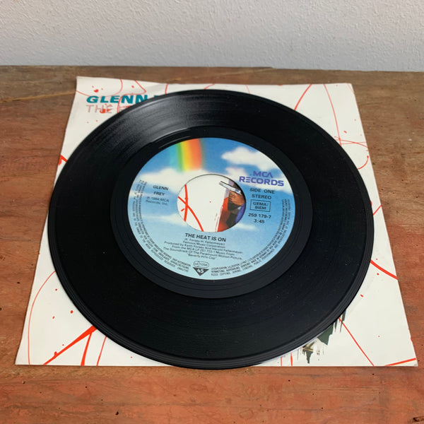 Single Glenn Frey The Heat is on