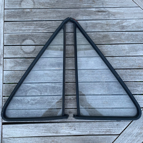 Satz VW T3 Dreiecksfenster rechts und links mit Dichtung