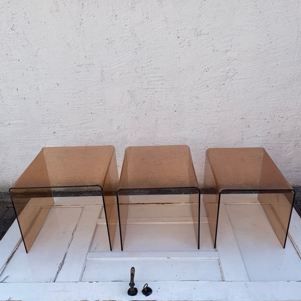 Vintage Beistelltisch aus Acrylglas 3er Set