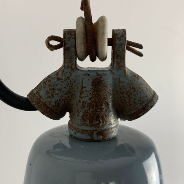 Bauhaus Lampe aus Emaille