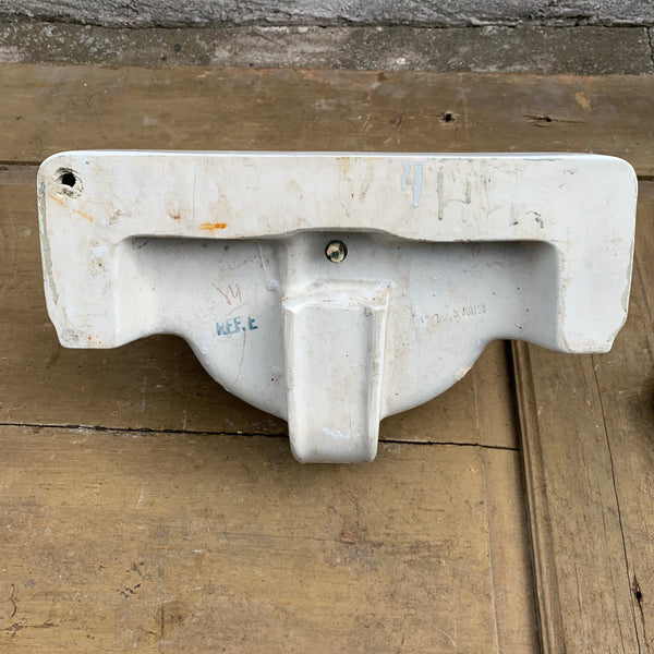 Historisches kleines Waschbecken